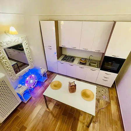 Love Guest House * Modugno